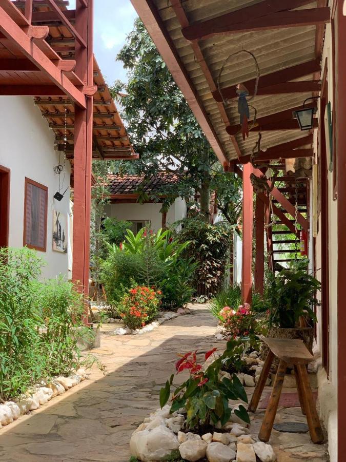 Alto Paraíso de Goiás Pousada Flor De Debora מראה חיצוני תמונה